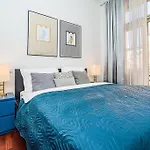 Apartamento Charming With Balcony In Pařížská Street *